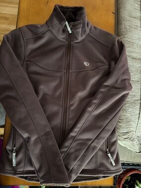 Pearl Izumi Women's Dark Brown Softshell Jacket with Fleece Collar
